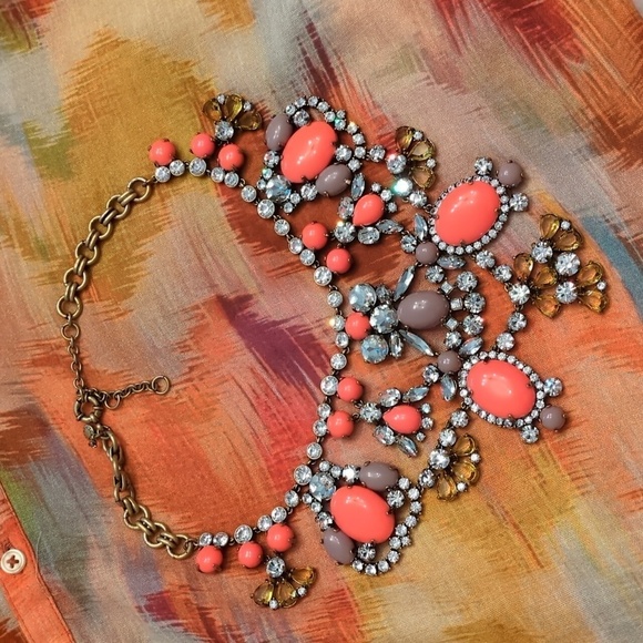 J crew Color Stone Floral Bloom Crystal Net Bib Necklace Princess Diana - Picture 9 of 9